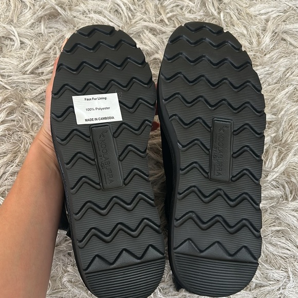 NWOB Koolaburra By UGG Kelissa Suede Platform Mini Ankle Boots in Black Sz 9 - Picture 10 of 10